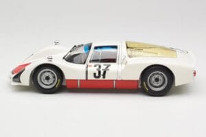 Porsche 906 K #37 V. Elford / B. Pon Porsche System 24 Hours of Le Mans 1967 Minichamps 1:18 100676137 Kov – obrázek 4 z 8
