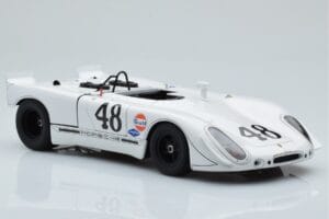 Porsche 908/02 #48 S. McQueen / P. Revson 12 Hours of Sebring 2nd Place Post Race Version 1970 AUTOart 1:18 87072 Kov – obrázek 6 z 8