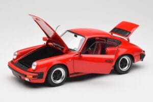 Porsche 911 930 Carrera 3.2 Guards Red Minichamps 1:18 100063021 Kov – obrázek 2 z 8