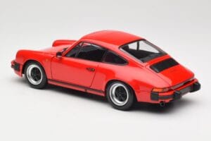Porsche 911 930 Carrera 3.2 Guards Red Minichamps 1:18 100063021 Kov – obrázek 7 z 8