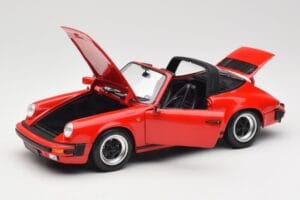 Porsche 911 930 Carrera Targa 3.2 Guards Red Minichamps 1:18 100063061 Kov – obrázek 2 z 9