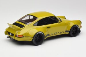 Porsche 911 930 RWB Classic Khaki GT Spirit 1:18 GT120 Pryskyřice – obrázek 2 z 6