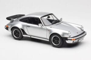 Porsche 911 930 Turbo 3.3 Stříbrný Norev 1:18 187574 Kov – obrázek 6 z 8