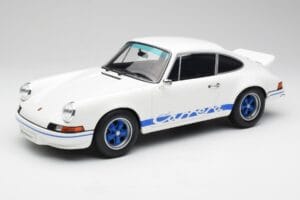 Porsche 911 2.7 RS Grand Prix Bílý GT Spirit 1:12 GT921 Pryskyřice