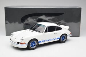 Porsche 911 2.7 RS Grand Prix Bílý GT Spirit 1:12 GT921 Pryskyřice – obrázek 6 z 6