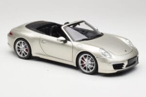 Porsche 911 991 Carrera S Kabriolet GT Stříbrný Metalíza Minichamps 1:18 100061030 Kov – obrázek 6 z 8