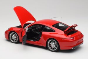 Porsche 911 991 Carrera S Guards Červený Minichamps 1:18 100061020 Kov – obrázek 5 z 8