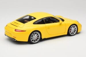 Porsche 911 991 Carrera S Racing Yellow Minichamps 1:18 100061021 Kov – obrázek 3 z 8