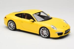 Porsche 911 991 Carrera S Racing Yellow Minichamps 1:18 100061021 Kov – obrázek 6 z 8