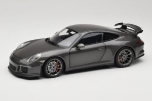 Porsche 911 991 GT3 Grey Metallic Minichamps 1:18 110062720 Kov