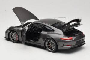 Porsche 911 991 GT3 Grey Metallic Minichamps 1:18 110062720 Kov – obrázek 5 z 8