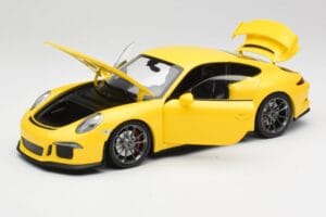 Porsche 911 991 GT3 Racing Žlutý & Stříbrná Kola Minichamps 1:18 110062722 Kov – obrázek 2 z 8