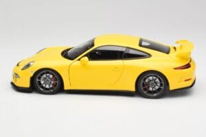 Porsche 911 991 GT3 Racing Žlutý & Stříbrná Kola Minichamps 1:18 110062722 Kov – obrázek 4 z 8