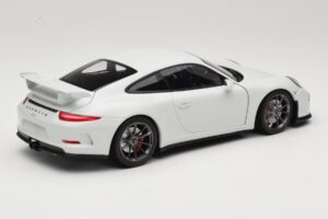 Porsche 911 991 GT3 Bílý Se Stříbrnými Koly Minichamps 1:18 113062721 Kov – obrázek 3 z 8