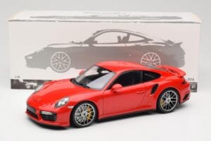 Porsche 911 991 Turbo S Guards Red Minichamps 1:18 110067122 Kov – obrázek 8 z 8