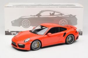Porsche 911 991 Turbo S Lava Orange Minichamps 1:18 110067120 Kov – obrázek 8 z 8