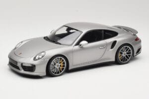 Porsche 911 991 Turbo S Stříbrný Minichamps 1:18 113067126 Kov