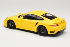 Porsche 911 991 Turbo S Žlutý S Černými Koly Minichamps 1:18 110062321 Kov – obrázek 7 z 8