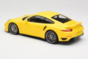 Porsche 911 991 Turbo S Žlutý Se Stříbrnými Koly Minichamps 1:18 110062322 Kov – obrázek 5 z 8