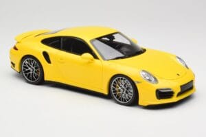 Porsche 911 991 Turbo S Žlutý Se Stříbrnými Koly Minichamps 1:18 110062322 Kov – obrázek 6 z 8
