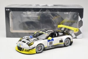 Porsche 911 991.1 GT3 R #911 Manthey Racing N. Tandy / E. Bamber 24h Nurburgring 2016 Minichamps 1:18 155166911 Kov – obrázek 6 z 6