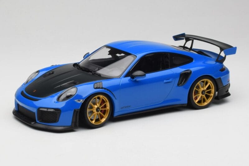 Porsche 911 991.2 GT2 RS Modrý se Zlatými Koly Minichamps 1:18 155068302 Kov