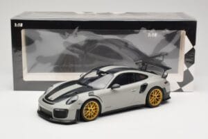 Porsche 911 991.2 GT2 RS Chalk Weissach Package Zlatá Kola Minichamps 1:18 155068304 Kov – obrázek 6 z 6