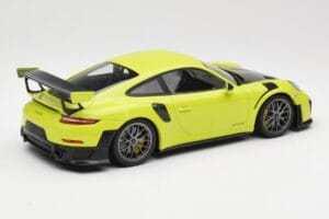 Porsche 911 991.2 GT2 RS Limetkově Zelený se Stříbrnými Koly Minichamps 1:18 155068309 Kov – obrázek 2 z 6