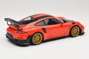 Porsche 911 991.2 GT2 RS Oranžový Weissach Package Zlatá Kola Minichamps 1:18 155068305 Kov – obrázek 2 z 6