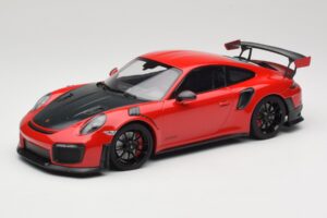 Porsche 911 GT2 RS 991.2 Červený Černá Kola Minichamps 1:18 155968307 Kov