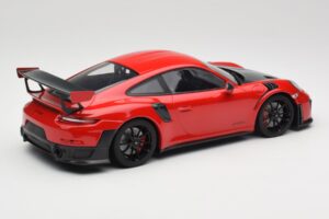 Porsche 911 GT2 RS 991.2 Červený Černá Kola Minichamps 1:18 155968307 Kov – obrázek 2 z 6