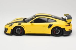 Porsche 911 991.2 GT2 RS Weissach Package Žlutý s Černými Koly Minichamps 1:18 155068311 Kov – obrázek 3 z 6