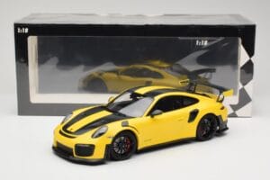 Porsche 911 991.2 GT2 RS Weissach Package Žlutý s Černými Koly Minichamps 1:18 155068311 Kov – obrázek 6 z 6