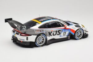 Porsche 911 991.2 GT3 R #17 Kues Team 75 Bernhard M. Christensen / K. Cairoli 24 Hours of Nurburgring 2018 Minichamps 1:18 15 – obrázek 2 z 6