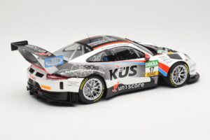Porsche 911 991.2 GT3 R Kus Team 75 Bernhard #17 M. Ammermüller / M. Jaminet ADAC GT Masters 2017 Minichamps 1:18 155176917 K – obrázek 2 z 6