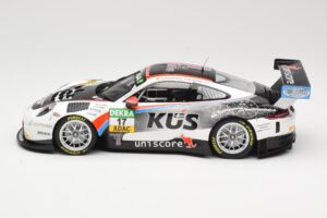 Porsche 911 991.2 GT3 R Kus Team 75 Bernhard #17 M. Ammermüller / M. Jaminet ADAC GT Masters 2017 Minichamps 1:18 155176917 K – obrázek 3 z 6