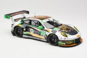 Porsche 911 991.2 GT3 R #28 Alegra Motorsports D. de Quesada / M. Morad Class Winners 24 Hours of Daytona 2017 Minichamps 1:1 – obrázek 4 z 6