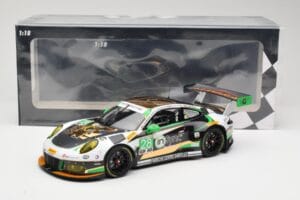Porsche 911 991.2 GT3 R #28 Alegra Motorsports D. de Quesada / M. Morad Class Winners 24 Hours of Daytona 2017 Minichamps 1:1 – obrázek 6 z 6