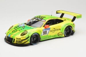 Porsche 911 991.2 GT3 R #911 Manthey Racing R. Dumas / F. Makowiecki 24 Hours of Nurburgring 2017 Minichamps 1:18 155176911 K