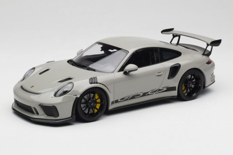 Porsche 911 991.2 GT3 RS Chalk Wording Černá Kola Minichamps 1:18 153068230 Kov