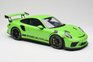 Porsche 911 991.2 GT3 RS Zelený GT Spirit 1:12 GT917 Pryskyřice – obrázek 4 z 6