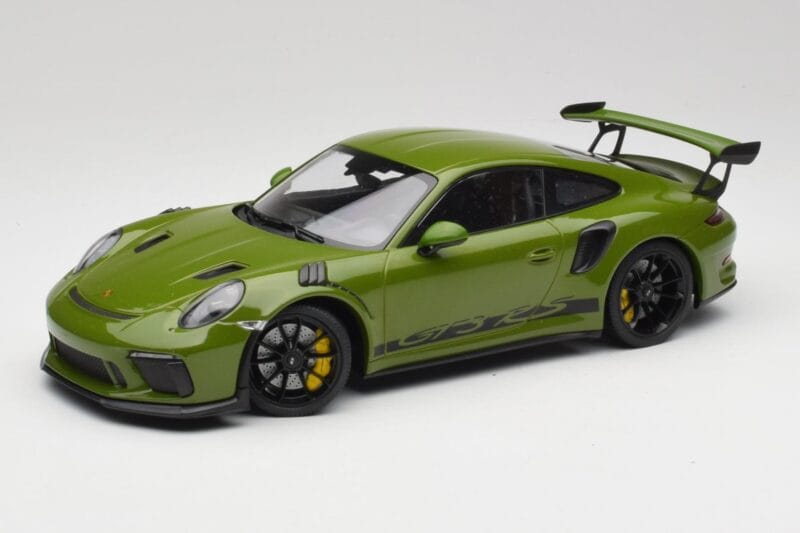 Porsche 911 991.2 GT3 RS Lizard Zelený S Černými Koly Minichamps 1:18 155068233 Kov