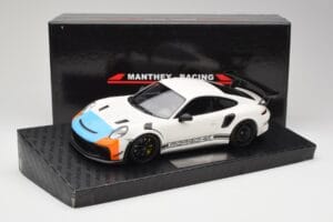 Porsche 911 991.2 GT3 RS Manthey Racing Bílý & Modrý & Oranžový Minichamps 1:18 MR-911-GT3RS-1805 Kov – obrázek 6 z 6