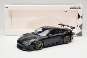 Porsche 911 991.2 GT3 RS Weissach Package Černý Stříbrná Magnesiová Kola Minichamps 1:18 153068229 Kov – obrázek 6 z 6