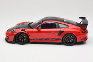 Porsche 911 991.2 GT3 RS Weissach Package Guards Red Černá Kola Minichamps 1:18 153068223 Kov – obrázek 3 z 6