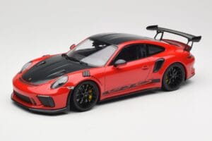 Porsche 911 991.2 GT3 RS Weissach Package Guards Red Černá Kola Minichamps 1:18 153068223 Kov
