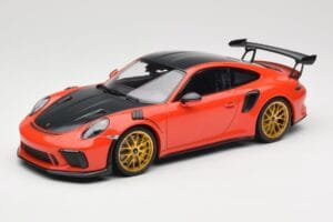 Porsche 911 991.2 GT3 RS Weissach Package Lava Orange Zlatá Magnesiová Kola Minichamps 1:18 153068227 Kov