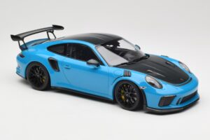 Porsche 911 991.2 GT3 RS Weissach Package Shark Blue Černá Magnesiová Kola Minichamps 1:18 153068224 Kov – obrázek 4 z 6