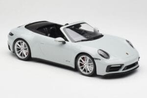 Porsche 911 992 Carrera 4 GTS Kabriolet Šedý Minichamps 1:18 155063034 Kov – obrázek 2 z 6