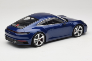 Porsche 911 992 Carrera 4S Blue Metallic Minichamps 1:18 153067327 Kov – obrázek 2 z 6